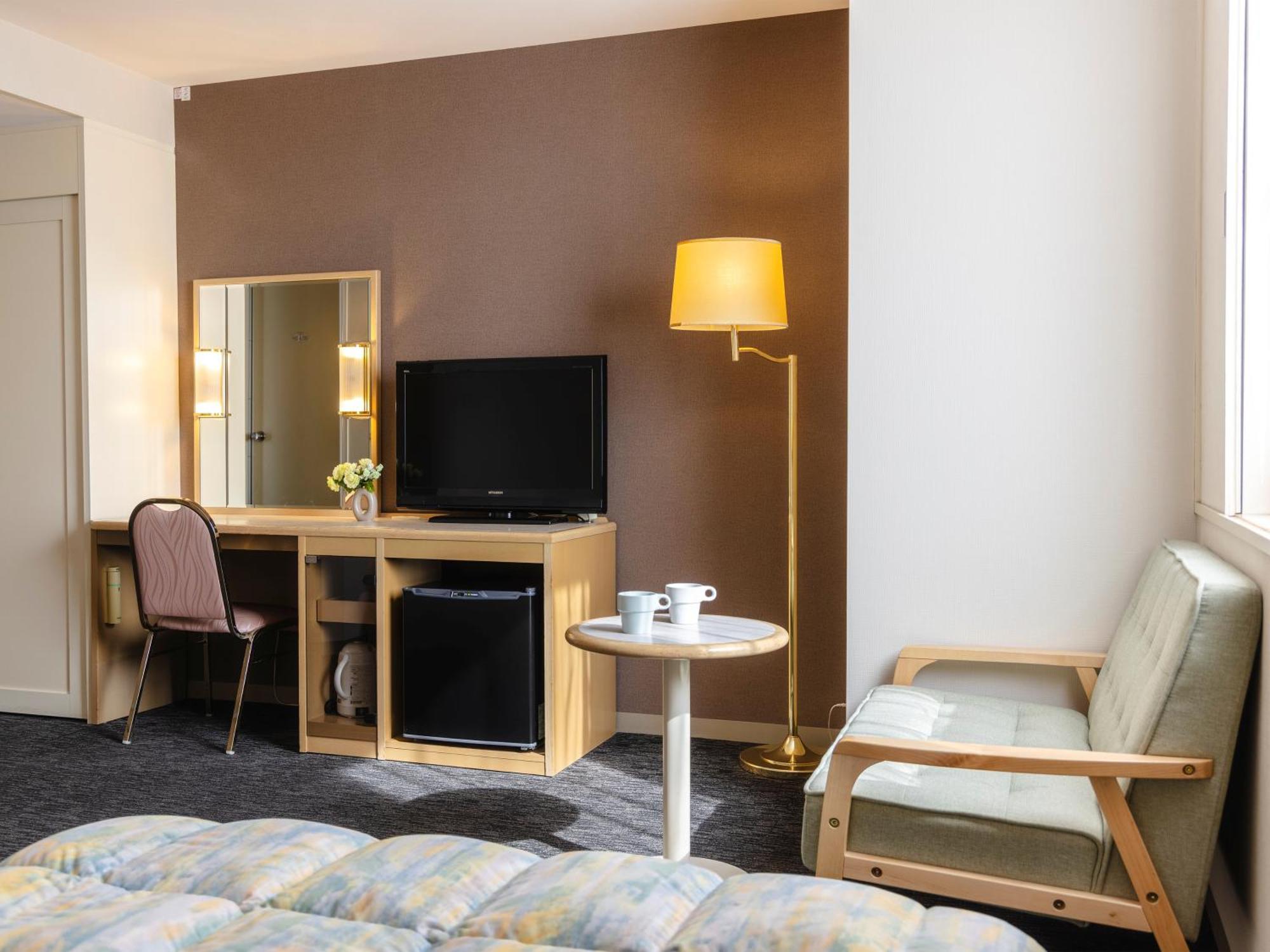 Tsubamesanjo Washington Hotel 외부 사진